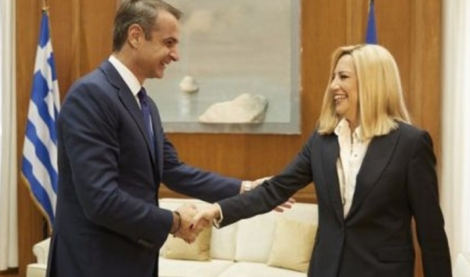 Και μονάρχης ο Μητσοτάκης;