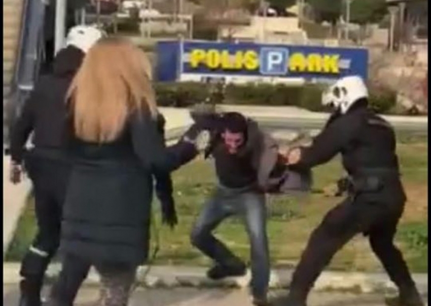 Η συκοφαντία της Δημοκρατίας