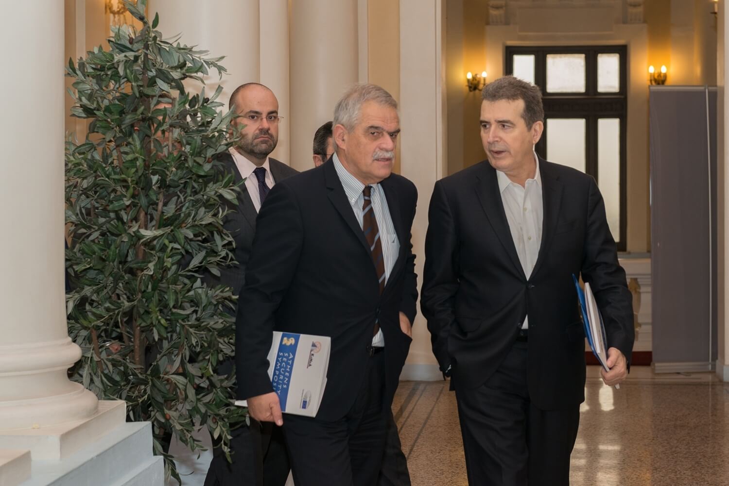 Ο δημόσιος διάλογος για την ασφάλεια