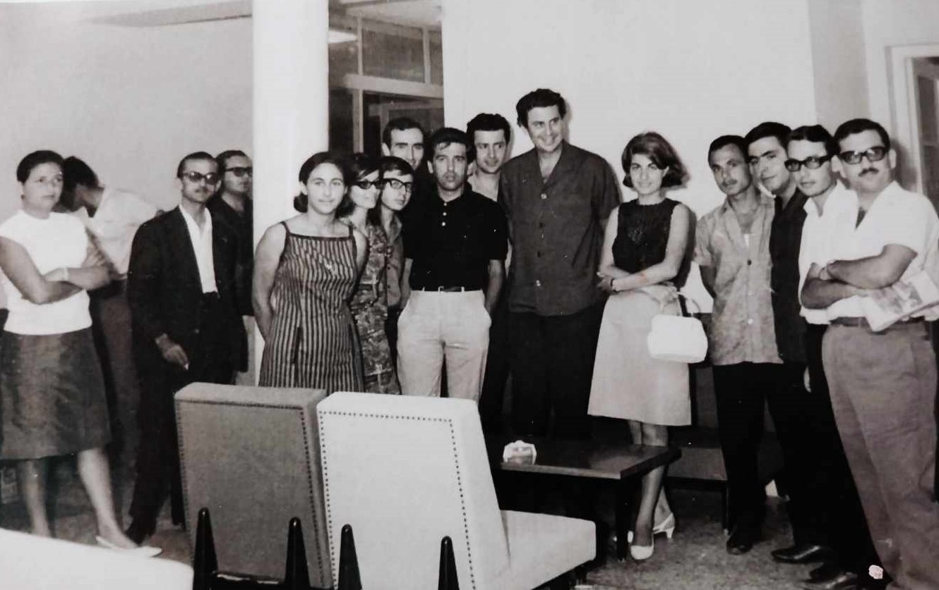 Όταν ο Χρήστος Λεοντής έκανε τα πρώτα καλλιτεχνικά βήματα