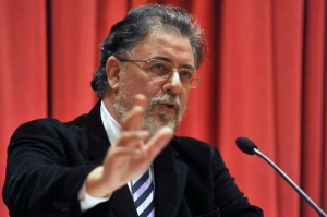 Ο υπουργός Εσωτερικών Γιάννης Πανούσης.