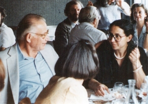 &Theta;&epsilon;&sigma;&sigma;&alpha;&lambda;&omicron;&nu;ί&kappa;&eta;, &Mu;ά&iota;&omicron;&sigmaf; 1990. &Omicron; &Gamma;. &Pi;. &Sigma;&alpha;&beta;&beta;ί&delta;&eta;&sigmaf; &kappa;&alpha;&iota; &eta; &Epsilon;&lambda;έ&nu;&eta; &Tau;&sigma;&alpha;&nu;&tau;&sigma;ά&nu;&omicron;&gamma;&lambda;&omicron;&upsilon; &sigma;&tau;&eta; &Delta;&iota;&epsilon;&theta;&nu;ή &Epsilon;&pi;&iota;&sigma;&tau;&eta;&mu;&omicron;&nu;&iota;&kappa;ή &Sigma;&upsilon;&nu;ά&nu;&tau;&eta;&sigma;&eta; &tau;&eta;&nu; &alpha;&phi;&iota;&epsilon;&rho;&omega;&mu;έ&nu;&eta; &sigma;&tau;&omicron;&nu; &Kappa;. &Theta;. &Delta;&eta;&mu;&alpha;&rho;ά &sigma;&tau;&omicron; &tau;&mu;ή&mu;&alpha; &Phi;&iota;&lambda;&omicron;&lambda;&omicron;&gamma;ί&alpha;&sigmaf; &tau;&omicron;&upsilon; &Alpha;&rho;&iota;&sigma;&tau;&omicron;&tau;&epsilon;&lambda;&epsilon;ί&omicron;&upsilon; &Pi;&alpha;&nu;&epsilon;&pi;&iota;&sigma;&tau;&eta;&mu;ί&omicron;&upsilon; &Theta;&epsilon;&sigma;&sigma;&alpha;&lambda;&omicron;&nu;ί&kappa;&eta;&sigmaf;. &Eta; &epsilon;&kappa;&lambda;&omicron;&gamma;ή &tau;&omicron;&upsilon; &Sigma;&alpha;&beta;&beta;ί&delta;&eta; &sigma;&tau;&eta; &Phi;&iota;&lambda;&omicron;&sigma;&omicron;&phi;&iota;&kappa;ή &Sigma;&chi;&omicron;&lambda;ή &Theta;&epsilon;&sigma;&sigma;&alpha;&lambda;&omicron;&nu;ί&kappa;&eta;&sigmaf; &sigma;&upsilon;&nu;έ&beta;&alpha;&lambda;&epsilon; &nu;&alpha; &pi;&rho;&omega;&tau;&epsilon;ύ&sigma;&epsilon;&iota; &omega;&sigmaf; &pi;&epsilon;&rho;&iota;&omicron;&chi;ή έ&rho;&epsilon;&upsilon;&nu;&alpha;&sigmaf; &eta; &pi;&omicron;ί&eta;&sigma;&eta; &tau;&omicron;&upsilon; &Kappa;&alpha;&beta;ά&phi;&eta;, &tau;&omicron;&upsilon; &Sigma;&epsilon;&phi;έ&rho;&eta;, &tau;&omicron;&upsilon; &Sigma;&iota;&kappa;&epsilon;&lambda;&iota;&alpha;&nu;&omicron;ύ, &alpha;&lambda;&lambda;ά &kappa;&alpha;&iota; &tau;&omicron;&upsilon; &Kappa;&alpha;&rho;&upsilon;&omega;&tau;ά&kappa;&eta;. &Eta; &epsilon;&rho;&gamma;&alpha;&sigma;ί&alpha; &tau;&eta;&sigmaf; &Tau;&sigma;&alpha;&nu;&tau;&sigma;ά&nu;&omicron;&gamma;&lambda;&omicron;&upsilon; &sigma;&tau;&omicron;&nu; &Sigma;&omicron;&lambda;&omega;&mu;ό &theta;&epsilon;&omega;&rho;ή&theta;&eta;&kappa;&epsilon; &tau;&omicron;&mu;ή &sigma;&tau;&iota;&sigmaf; &sigma;&omicron;&lambda;&omega;&mu;&iota;&kappa;έ&sigmaf; &sigma;&pi;&omicron;&upsilon;&delta;έ&sigmaf;.  