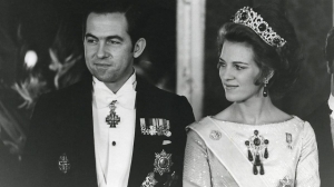 &Delta;&epsilon;&kappa;&alpha;&epsilon;&tau;ί&alpha; &tau;&omicron;&upsilon; 1960, &eta; &epsilon;&pi;&omicron;&chi;ή &tau;&omicron;&upsilon; &pi;&alpha;&rho;&alpha;&mu;&upsilon;&theta;&iota;&omicron;ύ &pi;&omicron;&upsilon; &epsilon;&lambda;ά&chi;&iota;&sigma;&tau;&omicron;&iota; &tau;&omicron; &pi;ί&sigma;&tau;&epsilon;&psi;&alpha;&nu;. &Kappa;&omega;&nu;&sigma;&tau;&alpha;&nu;&tau;ί&nu;&omicron;&sigmaf; &kappa;&alpha;&iota; Ά&nu;&nu;&alpha; &Mu;&alpha;&rho;ί&alpha;. 