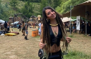 &Eta; &Sigma;ά&nu;&iota; &Lambda;&omicron;&upsilon;&kappa;, 23 &chi;&rho;ό&nu;&omega;&nu;. &Tau;&eta; &delta;&omicron;&lambda;&omicron;&phi;ό&nu;&eta;&sigma;&alpha;&nu; ά&nu;&tau;&rho;&epsilon;&sigmaf; &tau;&eta;&sigmaf; &Chi;&alpha;&mu;ά&sigmaf;, &sigma;&epsilon; &mu;&iota;&alpha; &alpha;&pi;ό &tau;&iota;&sigmaf; &pi;&omicron;&lambda;&lambda;έ&sigmaf; &laquo;&alpha;&kappa;&rho;ό&tau;&eta;&tau;&epsilon;&sigmaf;&raquo;, &sigma;ύ&mu;&phi;&omega;&nu;&alpha; &mu;&epsilon; &tau;&eta; &delta;&iota;&alpha;&tau;ύ&pi;&omega;&sigma;&eta; &tau;&omega;&nu; 263 &epsilon;&lambda;&lambda;ή&nu;&omega;&nu; &sigma;&upsilon;&gamma;&gamma;&rho;&alpha;&phi;έ&omega;&nu;, &pi;&omicron;&upsilon; &delta;&iota;έ&pi;&rho;&alpha;&xi;&alpha;&nu; &sigma;&tau;&iota;&sigmaf; 7 &Omicron;&kappa;&tau;&omega;&beta;&rho;ί&omicron;&upsilon; 2023.